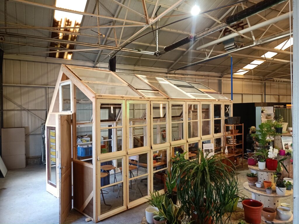 A6DF5EBB-BDDF-4321-8A4C-2E65DC754FA7