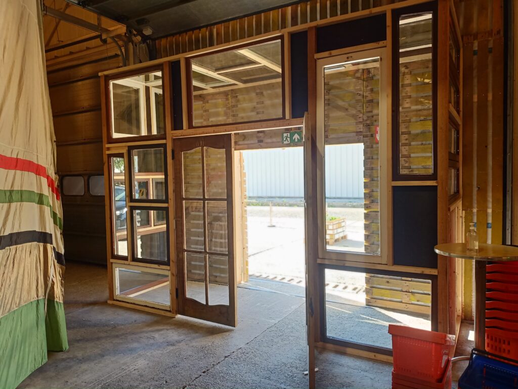 F3119716-DF3C-4C77-BC5C-BA86ADF62703